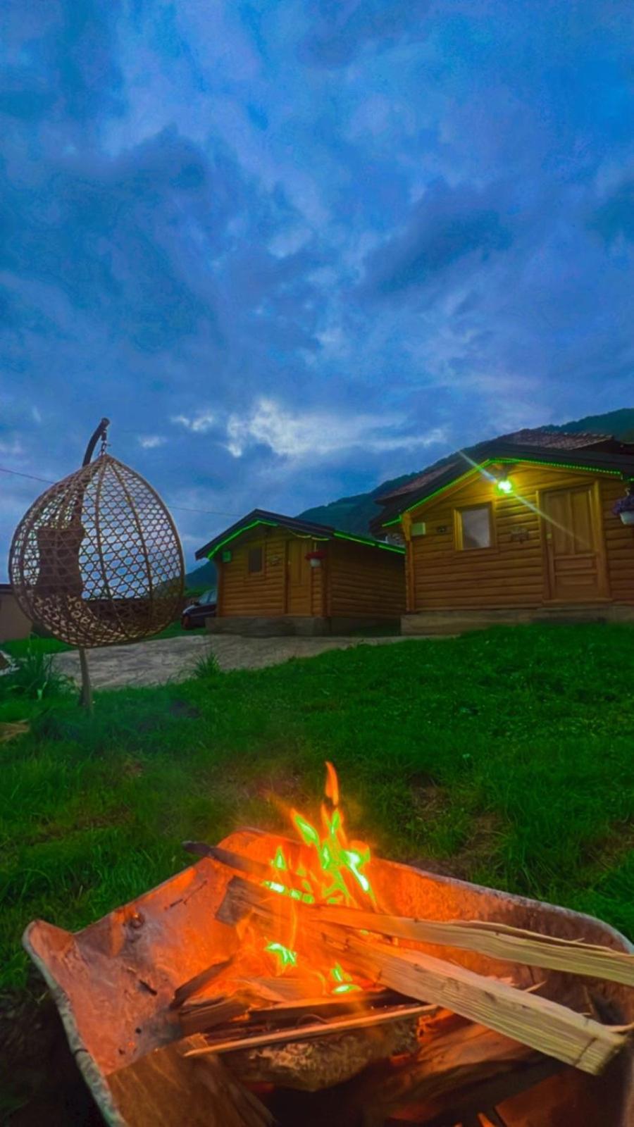 Dedushi Guesthouse &Wood Cabins-Camping Place Gusinje Экстерьер фото