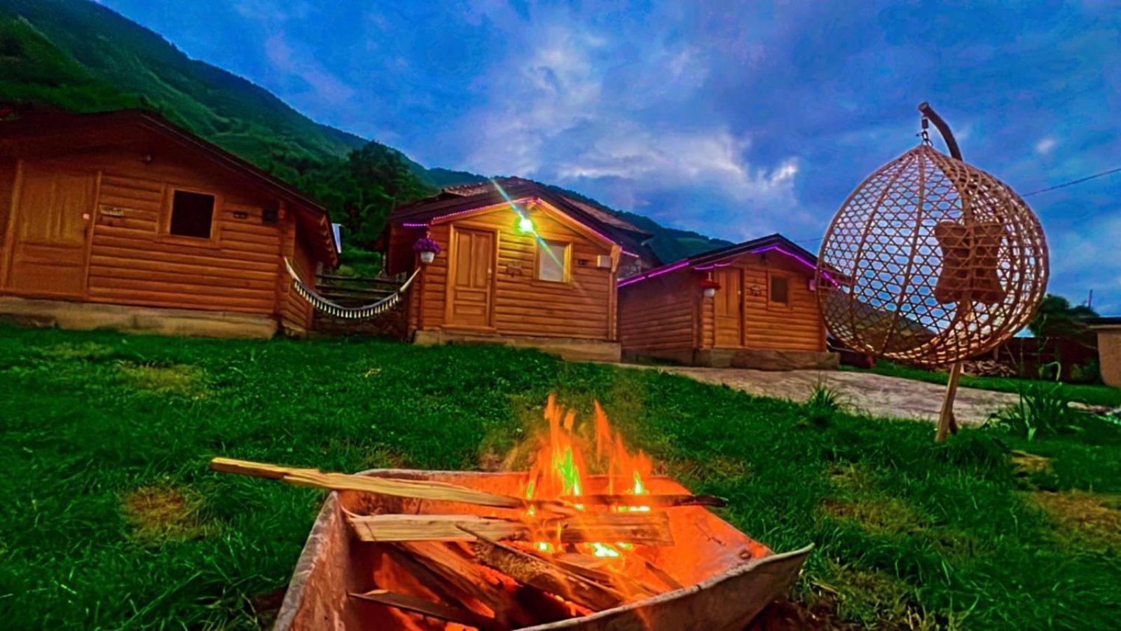 Dedushi Guesthouse &Wood Cabins-Camping Place Gusinje Экстерьер фото
