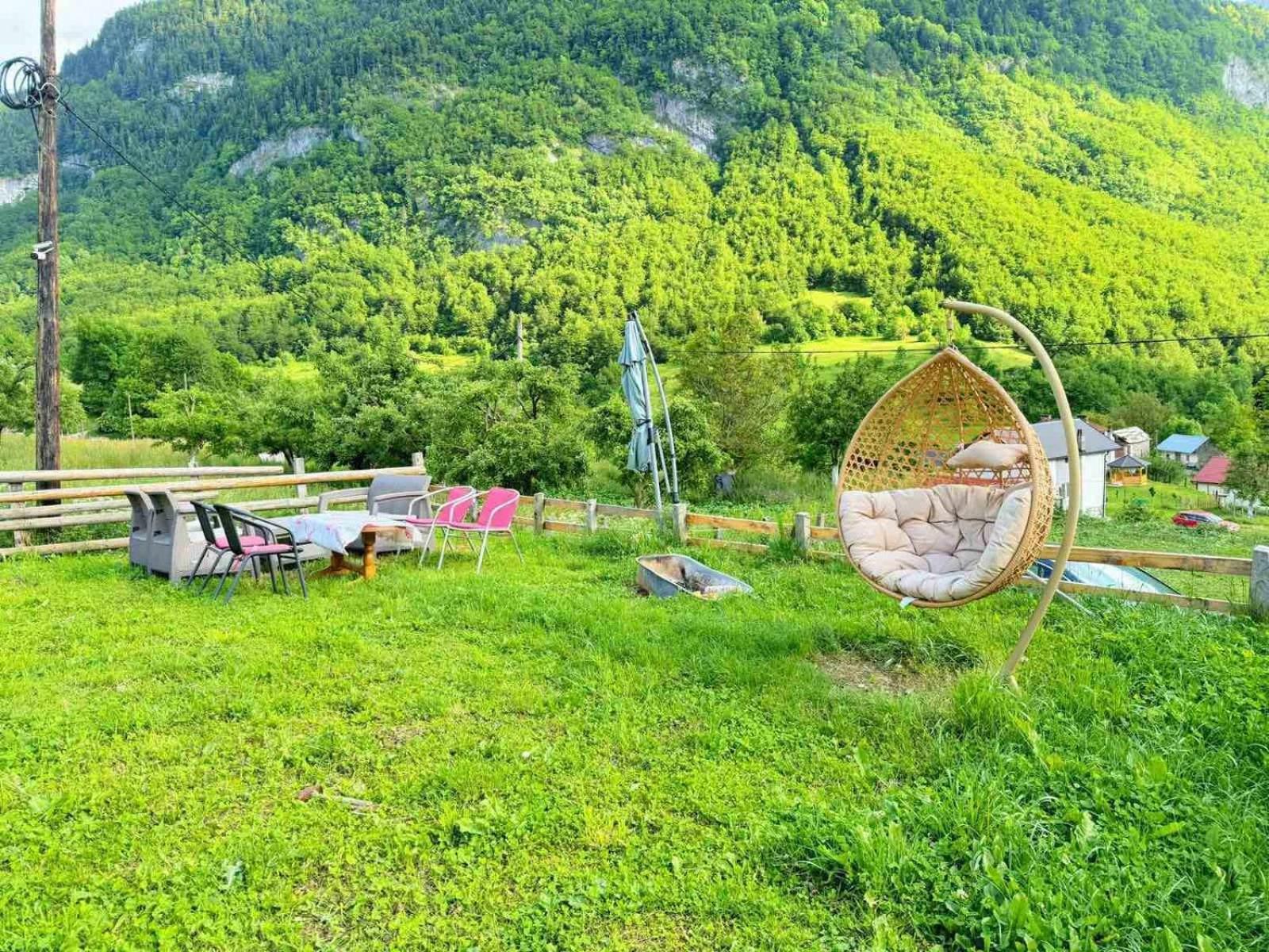 Dedushi Guesthouse &Wood Cabins-Camping Place Gusinje Экстерьер фото